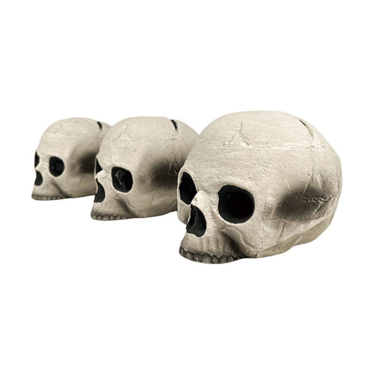 firepit-skulls