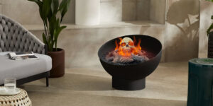 Refractory ceramic fire skulls